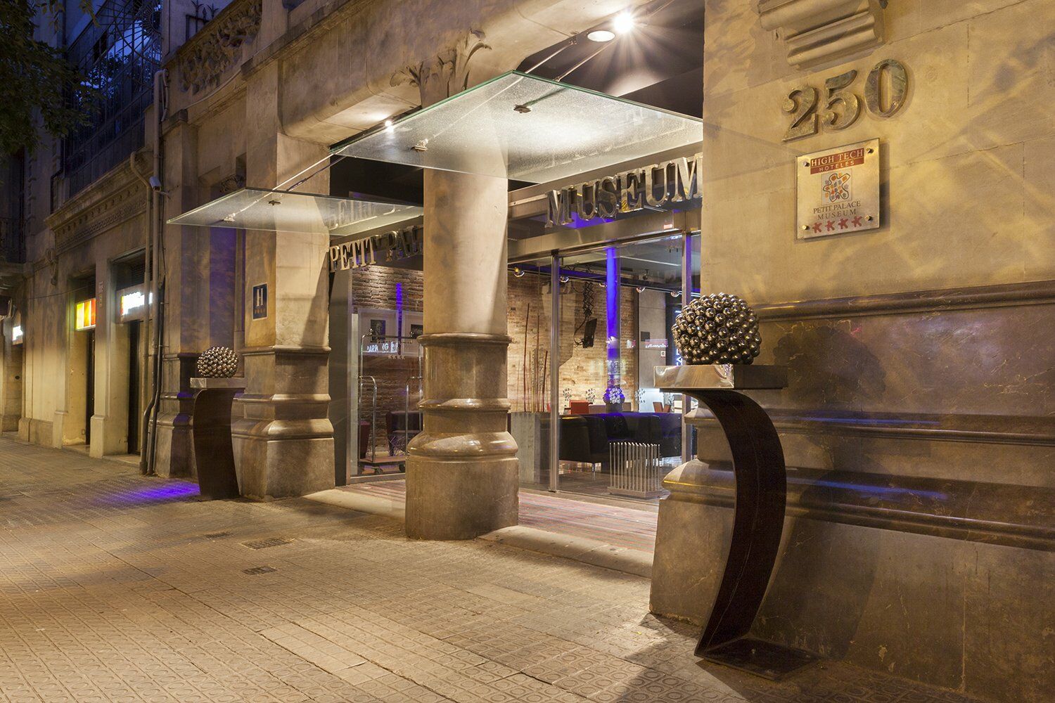 Petit Palace Museum Barcelona Exterior photo